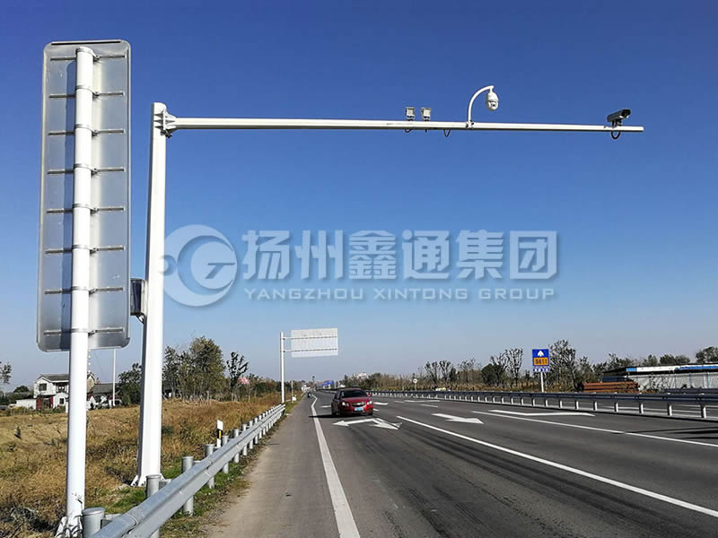 DJG-029，電子警察桿，流量監(jiān)測(cè)桿