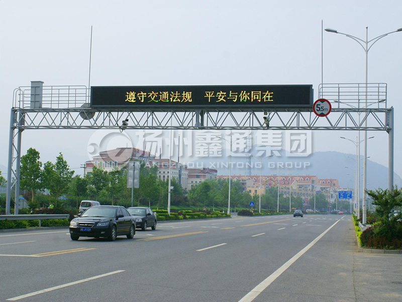 LMJ-013，桁架式情報板門架，龍門架