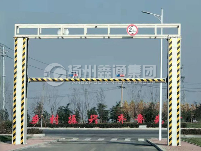 LMJ-028，升降式限高龍門架