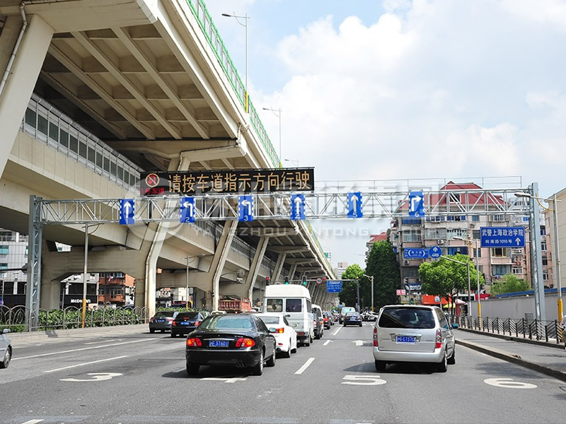 LMJ-034，車道標(biāo)志牌龍門架