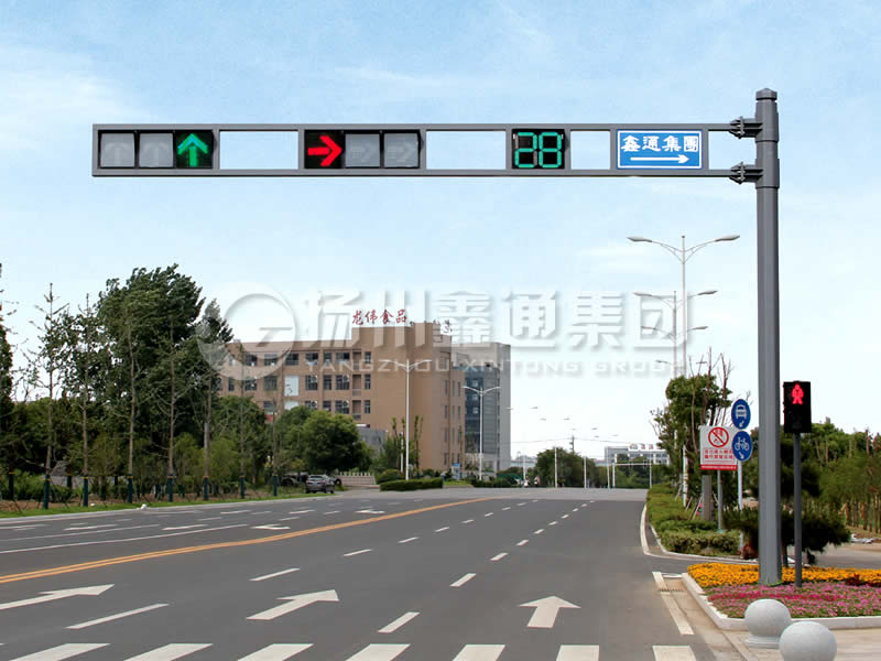 XHDG-001，八棱立桿框架信號(hào)燈桿