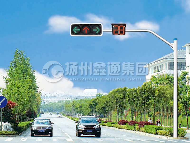 XHDG-008，八棱彎臂信號燈桿